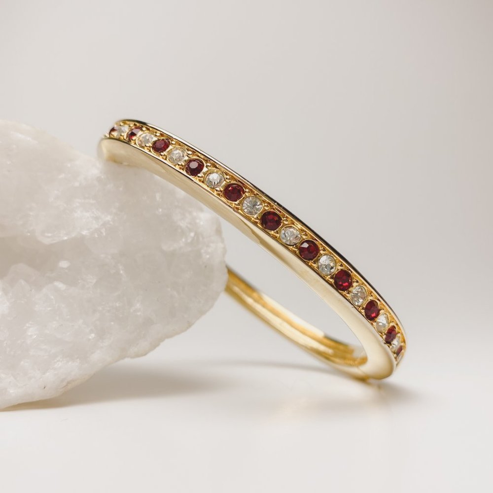 Red Clear Rhinestone Jewel Crystal Gold Tone Clamp Bangle Elegant Bracelet - Picture 2 of 12